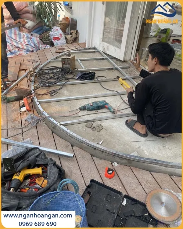 Sàn Sân Vườn Được Thi Công Bởi Sàn Ngoài Trời Kosmos K140V25X3M